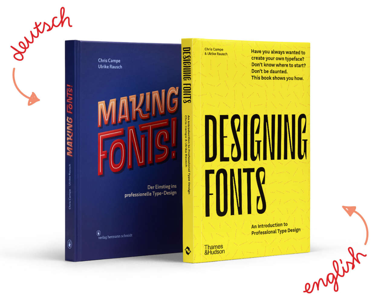 Ein Foto mit der deutschen und englischen Ausgabe ihres Buches. Das deutsche Buch ist violett und hat den Title „Making Fonts!“, was mit einem Orange-Rot-Verlauf auf dem Buch steht. Das englische Bucht ist Gelb und in schwarz steht der Titel „Designing Fonts“ drauf.